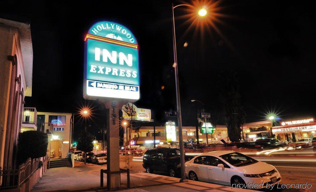Hollywood Inn Express North Los Angeles Esterno foto